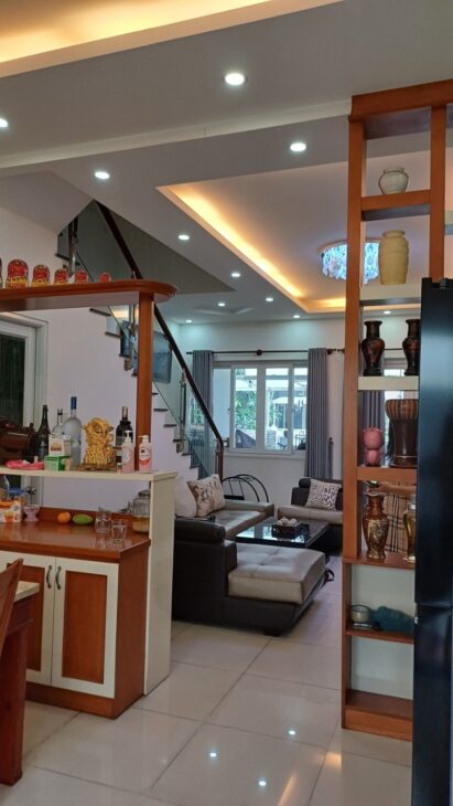 NHÀ 4 TẦNG KHANG ĐIỀN – VIEW HỒ BƠI – GIÁ CỰC TỐT