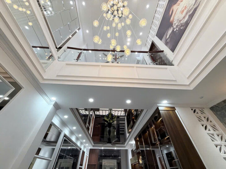 Đẹp! THÁI HÀ 50m, 15.5 Tỷ, Nhà Đẹp Sang, Thoáng Sáng, Gần Ô Tô, Trung Tâm Đống Đa