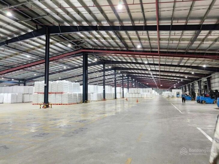 Cho thuê kho xưởng 1.700m² KCN Tân Bình gần Trường Chinh nền bê tông, PCCC đầy đủ