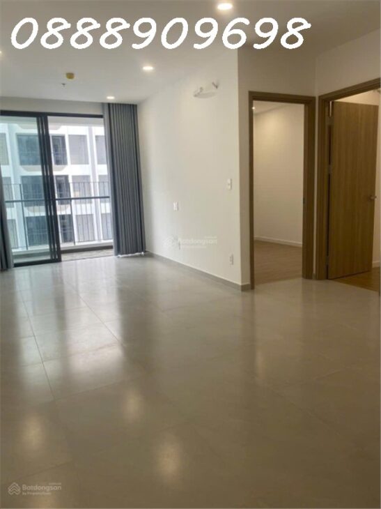 Chính chủ bán nhanh căn 70m2(2pn + 2wc) 3tỷ100. Tầng đẹp view thoáng. Đã có sổ. Hỗ trợ vay Bank