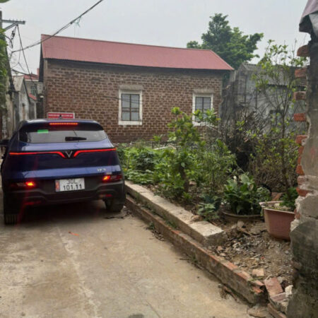 chính chủ cần bán lô đất 42m. tại thọ lộc .phúc thọ. hà nội. ngõ thông ô tô vào tận đất. giá bán chính chủ cần bán lô đất 42m. tại thọ lộc .phúc thọ. hà nội. ngõ thông ô tô vào tận đất. giá bán