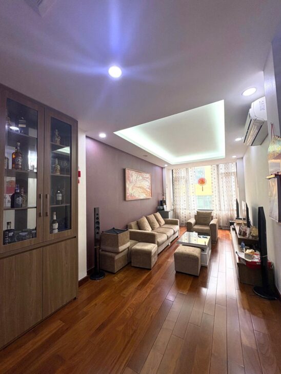 BÁN NHÀ MẶT PHỐ HÒE NHAI – LÕI BA ĐÌNH – 6 TẦNG THANG MÁY – VỈA HÈ – GIÁ CHỈ 34 TỶ