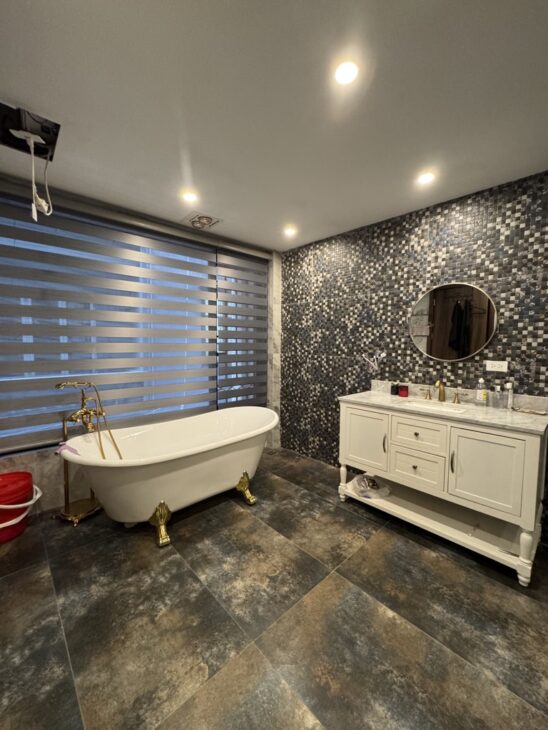Bán nhà phố Nguyễn Ngọc Nại, 43m2, 11 tỷ