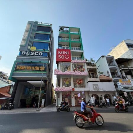 Cần cho thuê mặt bằng hoạt động trước mặt Nguyễn Trãi Q5 TPHCM Cần cho thuê mặt bằng hoạt động trước mặt Nguyễn Trãi Q5 TPHCM