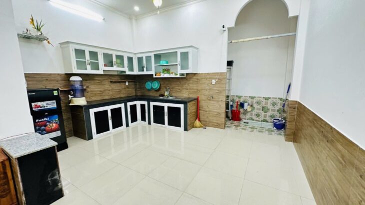 BÁN NHÀ 1 TRỆT 1 LẦU GẦN DT743, ĐÔNG HÒA, DĨ AN – GIÁ CHỈ 3,5 TỶ