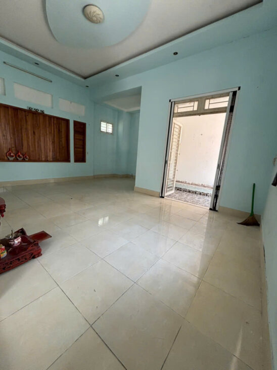 Bán nhà Ngô Chí Quốc, Bình chiểu, Thủ đức, 200m2, full thổ cư, giá chỉ 4 tỷ 750 TL