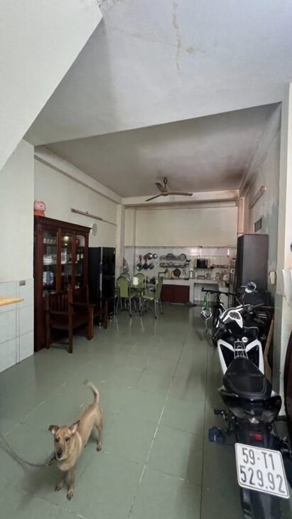 GIẢM 1 TỶ NHÀ HẺM KINH DOANH NGAY EMART, GẦN CHỢ