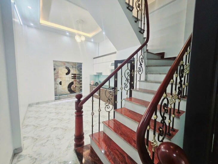 🔥 Hiếm! Nhà đẹp Hoàng Hoa Thám, Ba Đình – 55m², 4 tầng, lô góc 2 mặt thoáng – 8.6 tỷ ! lh