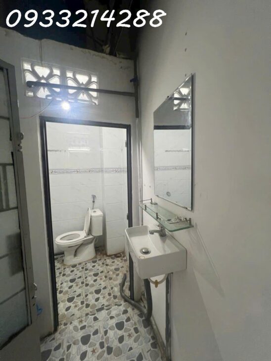 NHÀ SÁT MẶT TIỀN PHÚ THỌ HÒA, HXH, KHỦNG 82M2 (6,3 X 15M), CHỈ NHĨNH 8 TỶ ,SỔ HỒNG RIÊNG