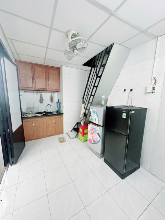 SÁT MẶT TIỀN TÔN ĐẢN Q4 DT NGANG 4.2 X DT 26 M2 CÓ 1 TỶ