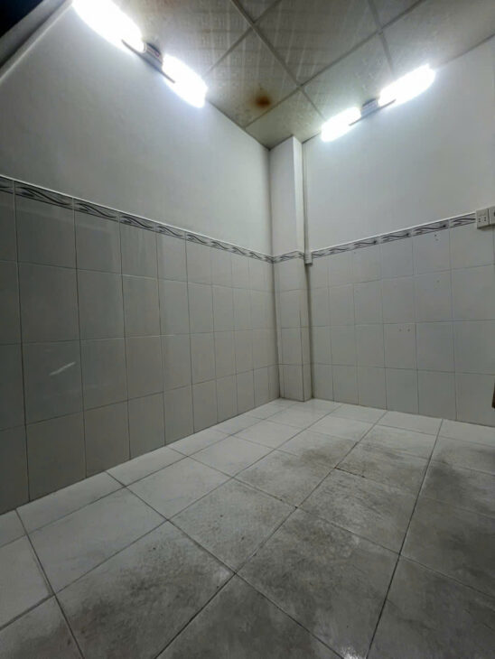 HẺM XE HƠI – 4 TẤM SỔ HỒNG CÓ HƠN 1 TỶ