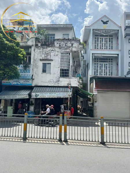 Bán nhà Mặt tiền 142 Lũy Bán Bích, DT 4.1×16.5m (nở hậu 6.4m), 1 trệt 2 lầu ST, P. Tân Thới Hòa,