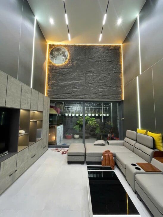 NHÀ ĐẸP BÌNH TÂN, GẦN CHỢ GÒ XOÀI, 6 TẦNG, HẺM Ô TÔ, NHỈNH 9 TỶ