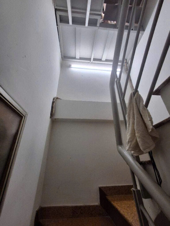 Nhà Hẻm Lâm Văn Bền, Quận 7: 36m2, 3 Tầng, 4PN, Giá Hời Chỉ 4.5 Tỷ, Sổ Đỏ