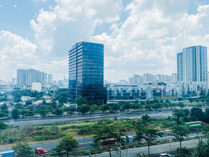 căn hộ Officetel lavida plus quận 7: 53m2, 1pn, tầng đẹp, view Quận 1 nhộn nhịp, giá hời chỉ 3.6