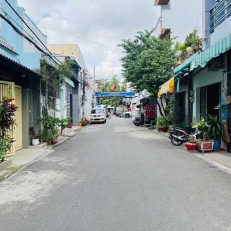 NHÀ ĐẸP BÌNH TÂN, GẦN THẠCH LAM, 5 TẦNG, HẺM Ô TÔ 8M, NHỈNH 8 TỶ