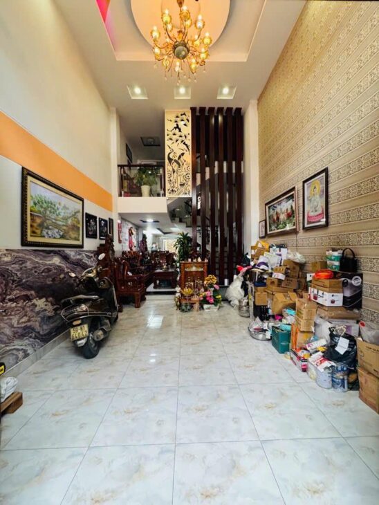 NHÀ ĐẸP BÌNH TÂN, GẦN THẠCH LAM, 5 TẦNG, HẺM Ô TÔ 8M, NHỈNH 8 TỶ