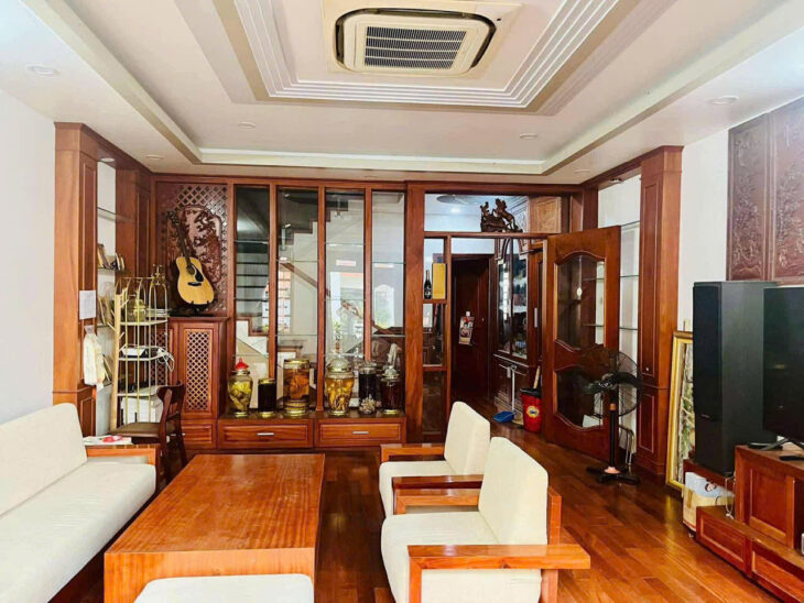 Bán Nhà Mặt Tiền 4 Tầng Đẹp 5 x 22M 6PN Trung Mỹ Tây Quận 12 SHR