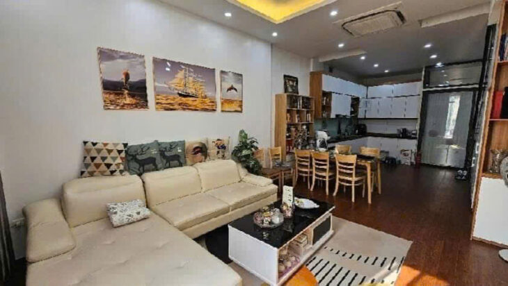 Bán nhà phân lô, vỉa hè Ngô Thì Nhậm, Hà Đông. Dt 48m2, 5 tầng, giá 15,2 tỷ