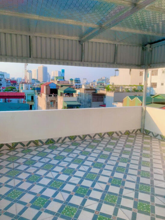 Bán nhà Khương Đình 36m 6 tầng thang máy lô góc,hơn 9 tỷ.