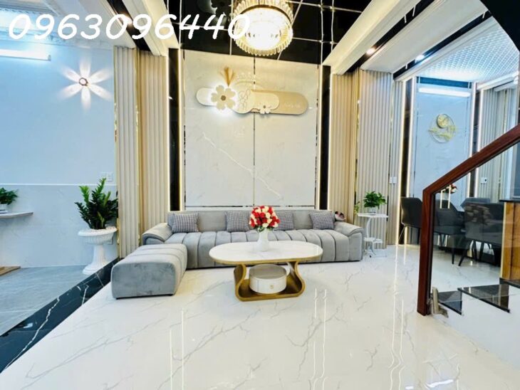 Nhà phố giá rẻ nhất khu Thesun – KDC Sài Gòn Mới, full nội thất cao cấp