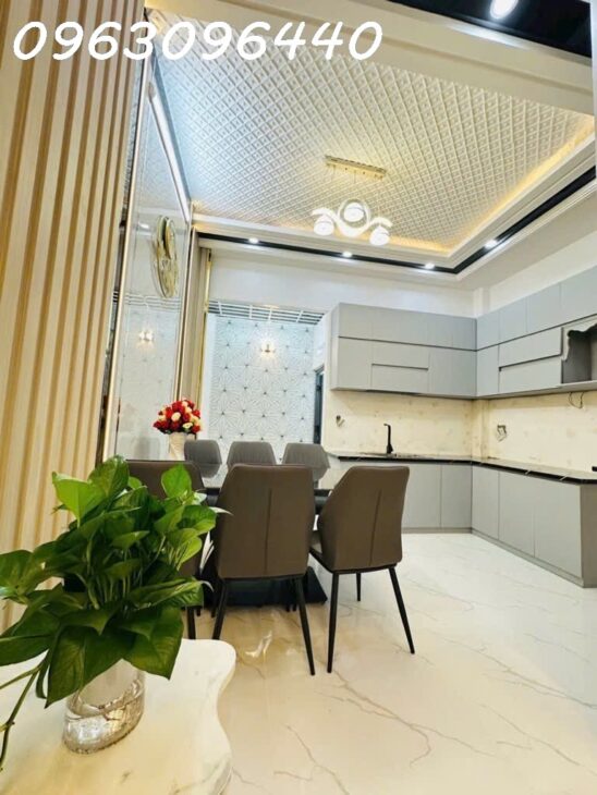 Nhà phố giá rẻ nhất khu Thesun – KDC Sài Gòn Mới, full nội thất cao cấp