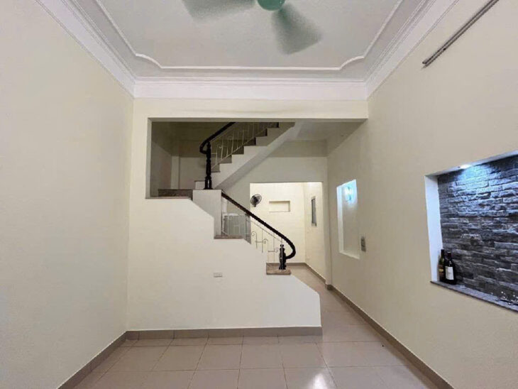 Nhà Tây Hồ 55m, cực hiếm oto qua nhà, mặt .tiền.5.2 đẹp!