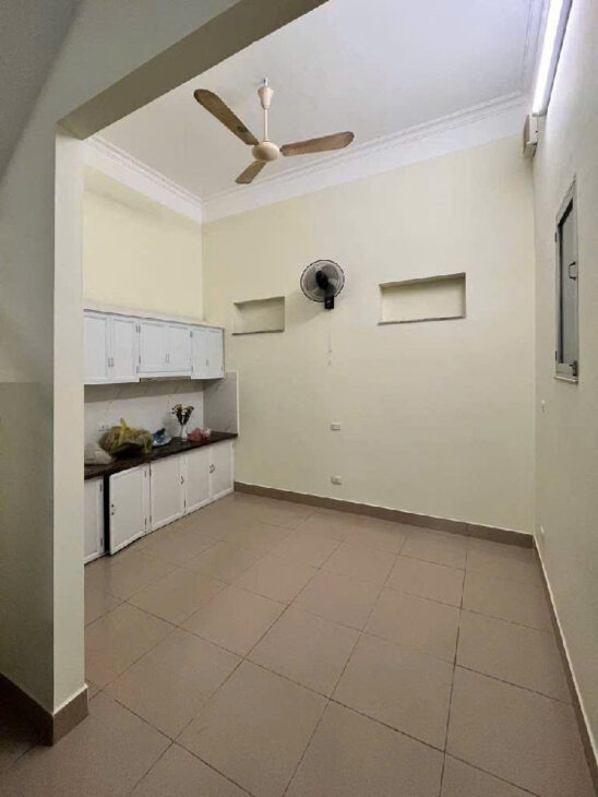 Hàng hiếm Nhà Tây Hồ 55m, cực hiếm oto qua nhà, mặt .tiền.5.2 đẹp!