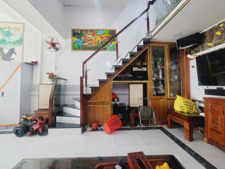 NGAY KHU CHẾ XUẤT TÂN THUẬN, PHƯỜNG TÂN THUẬN (MỚI) NHÀ 2 TẦNG 4PN- 90M2 – nhỉnh 6 tỷ