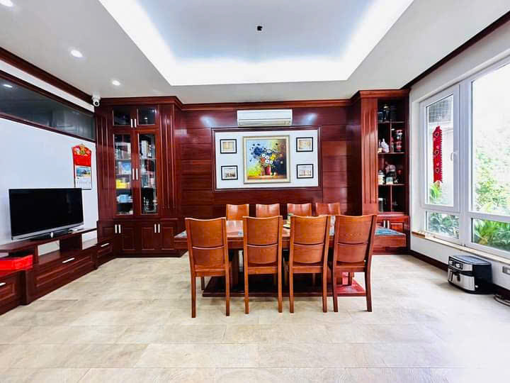 Bán Biệt thự Tây Mỗ 201m2 – 4 tầng, vị trí đẹp Kinh doanh, giá 32.5 tỷ
