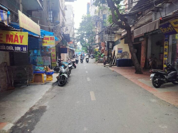 ???? BÁN MẶT PHỐ ĐÊ LA THÀNH – Ô TÔ ĐỖ CỬA- KD ĐA DẠNG