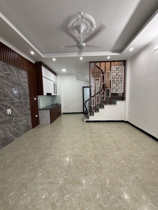 * CỰCHIẾM( TRUNG TÂM THẠCH BÀN) * LIST 5 NHÀ MỚI KOONG->THOÁNG ÁNH SÁNG TỰ NHIÊN XUYÊN TẤT CẢ CÁC