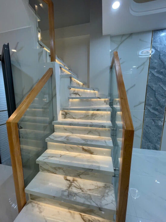 NI SƯ HUỲNH LIÊN-NHÀ MỚI TINH DỌN VÀO Ở NHÀ-NHỈNH 4 TỶ-XE HƠI ĐẬU TẬN CỬA-FULL TIỆN ÍCH