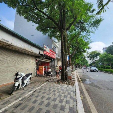 BÁN ĐÁT VÀNG TẠI MẶT PHỐ HỒ TÂY – LẠC LONG QUÂN _170 M .VỈA HÈ 6 M KINH DOANH BẤT CHẤP.XÂY TÒA BÁN ĐÁT VÀNG TẠI MẶT PHỐ HỒ TÂY – LẠC LONG QUÂN _170 M .VỈA HÈ 6 M KINH DOANH BẤT CHẤP.XÂY TÒA