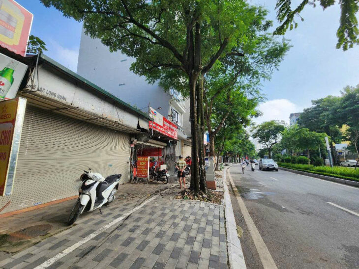 BÁN ĐÁT VÀNG TẠI MẶT PHỐ HỒ TÂY – LẠC LONG QUÂN _170 M .VỈA HÈ 6 M KINH DOANH BẤT CHẤP.XÂY TÒA