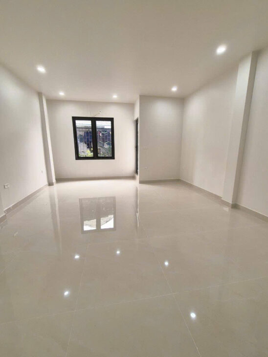 Bán nhà Tôn Đức Thắng mặt ngõ kinh doanh 30m ra phố 45m xây 6 tầng thang máy