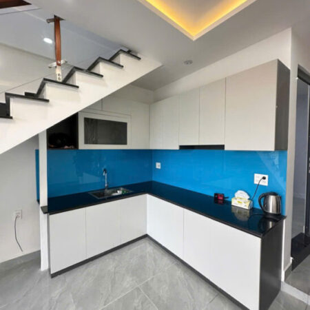 BÁN NHÀ NGUYỄN SIÊU 2 MẶT TIỀN HẺM (Ô TÔ, XE MÁY) – 3PN, P.NGỦ DƯỚI, KHU YÊN TĨNH – 3.05 TỶ