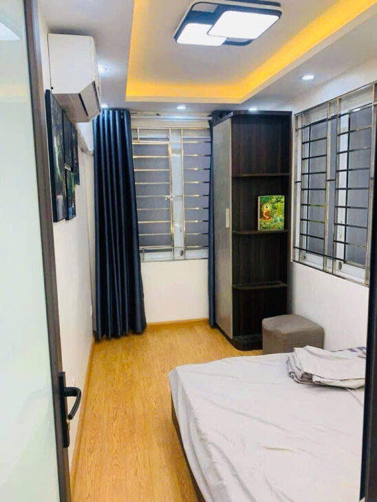 Bán Nhà Minh Khai 17m 3 Tầng 2 Ngủ Full Nội Thất Giá Chỉ 3.73 tỷ Sổ Riêng