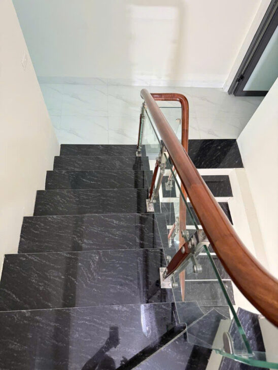 Bán nhà phố Tô Vĩnh Diện – 60m x 4 tầng khu phân lô gần phố giá 15.7 tỷ