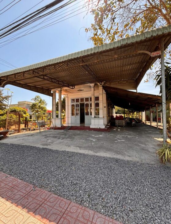 NHÀ VỊ TRÍ ĐẸP – GIÁ TỐT – Bán Căn Nhà Mặt Tiền Đường Lê Hồng Phong, Thị Trấn Tân Biên