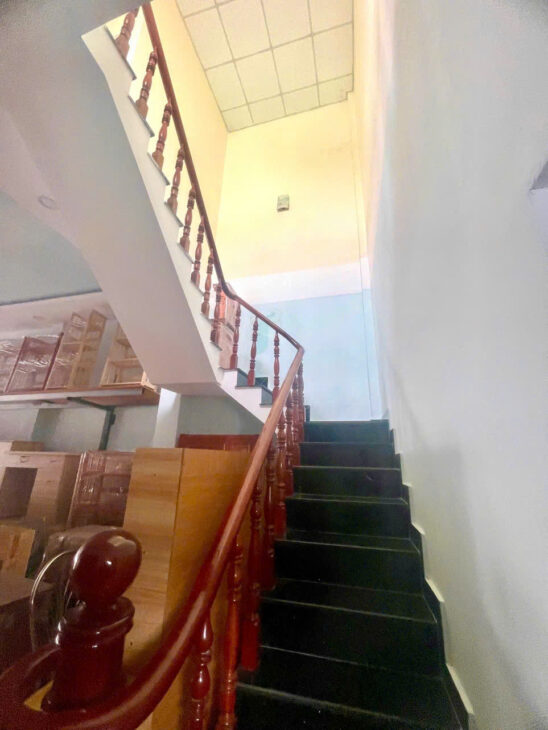 NHÀ LÔ GÓC 2 MẶT TIỀN VÍP 4,5X20M 2 TẦNG ĐẶNG THÚC VỊNH HÓC MÔN SHR