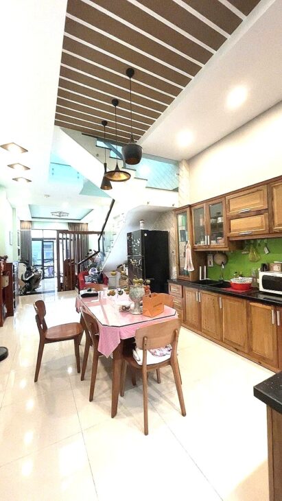 Nhỉnh 6 Tỷ TL!, 78M² 3 Tầng, CHỈ 2 CĂN RA HẺM XE HƠI TRÁNH! Lê Đức Thọ Gò Vấp!