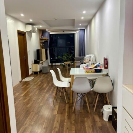 Duy nhất 1 căn giá 6 tỷ 1 GoldMark city liên hệ em để xem nhà 0368314111.