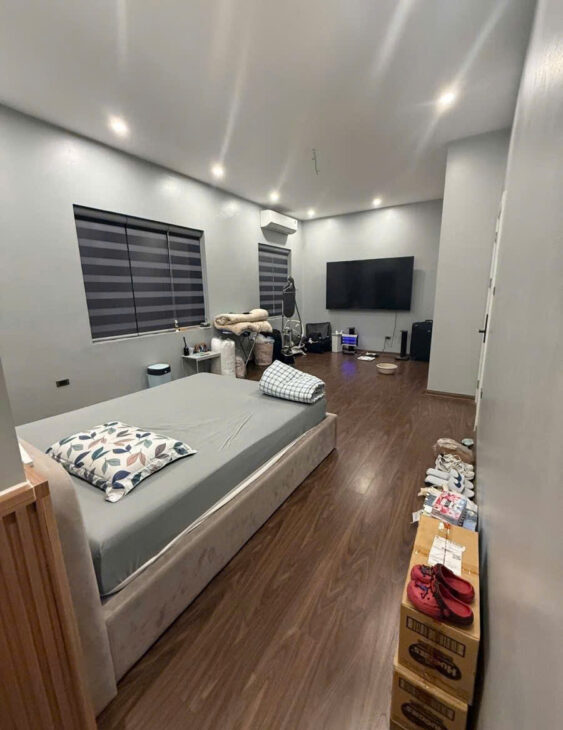 Bán nhà Tô Vĩnh Diện 90m 5 tầng cách phố 30m – Lô góc ở hoặc làm căn hộ cho thuê đẹp