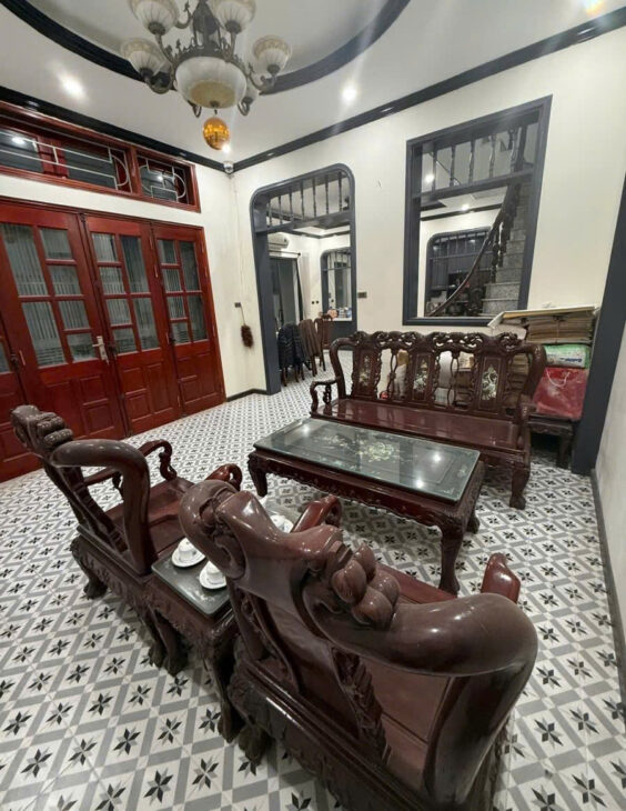 Bán nhà Tô Vĩnh Diện 90m 5 tầng cách phố 30m – Lô góc ở hoặc làm căn hộ cho thuê đẹp