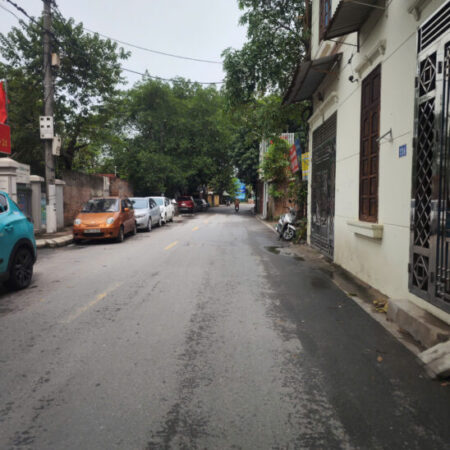 HIẾM! NHÀ LÔ GÓC PHÚ VIÊN – Ô TÔ TRÁNH – CÓ VỈA HÈ – VIEW SÔNG HỒNG – KINH DOANH ĐỈNH! HIẾM! NHÀ LÔ GÓC PHÚ VIÊN – Ô TÔ TRÁNH – CÓ VỈA HÈ – VIEW SÔNG HỒNG – KINH DOANH ĐỈNH!
