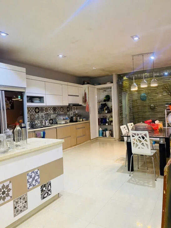 VIP Liền Kề KĐT Văn Phú, Hà Đông 94mx5 tầng, 2 thoáng- Vỉa Hè, Gara Ô tô, kinh doanh đỉnh 21.6 tỷ.