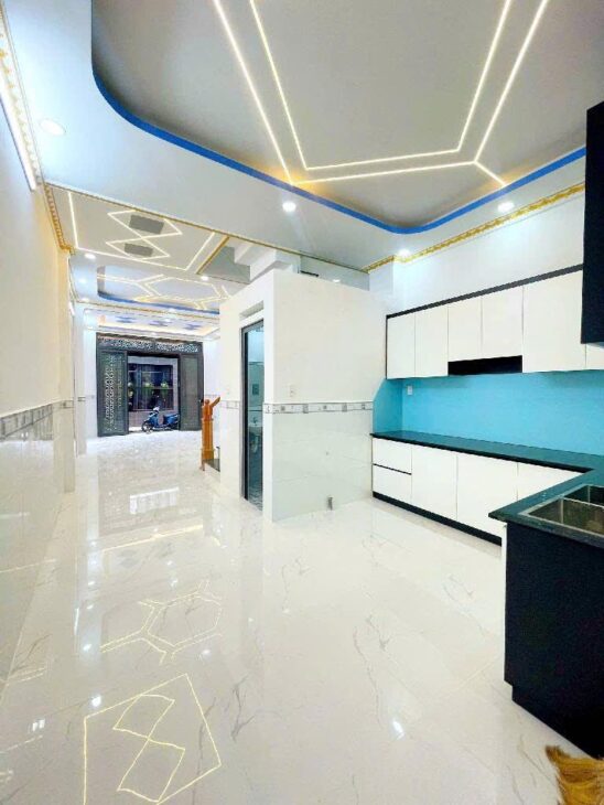 NHÀ ĐẸP BÌNH TÂN, GẦN LÊ VĂN QUỚI, 60M2, HẺM XE HƠI 6M, CHỈ 5,X TỶ
