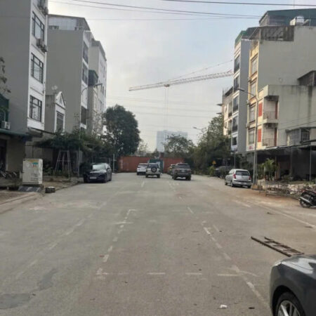 BÁN LIỀN KỀ DỌC BÚN 110M MT 8M, Ô TÔ, VỈA HÈ, KINH DOANH ĐỈNH 35 TỶ CÓ TL.