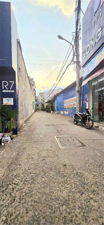 ???? NHÀ 2 MẶT TIỀN HẺM XE HƠI – NGUYỄN VĂN QUÁ, Q12 – NGANG HƠN 6M – 111M² – HƠN 6 TỶ